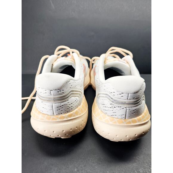 Brooks Men 9.5 Comfy footwear